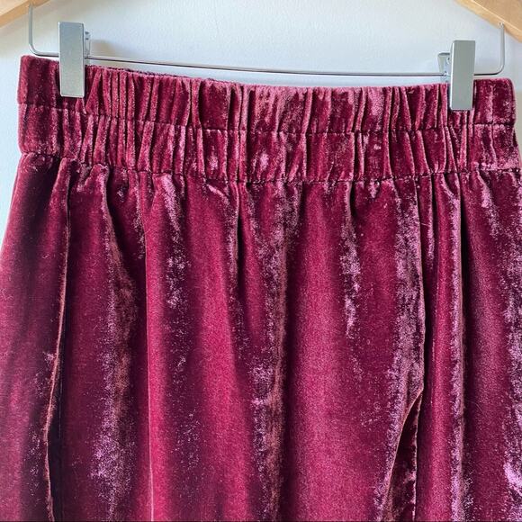 J. Crew Velvet Burgundy Pull-On Skirt Sz XST Elastic Waist Knee Length Holiday - Picture 3 of 10